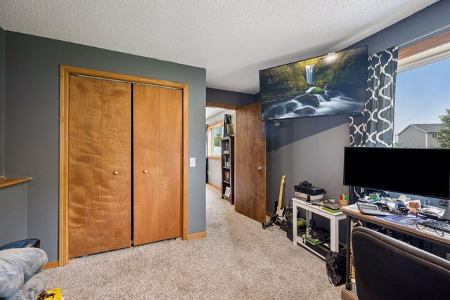 8676 Fairhill Lane, Monticello, MN 55362