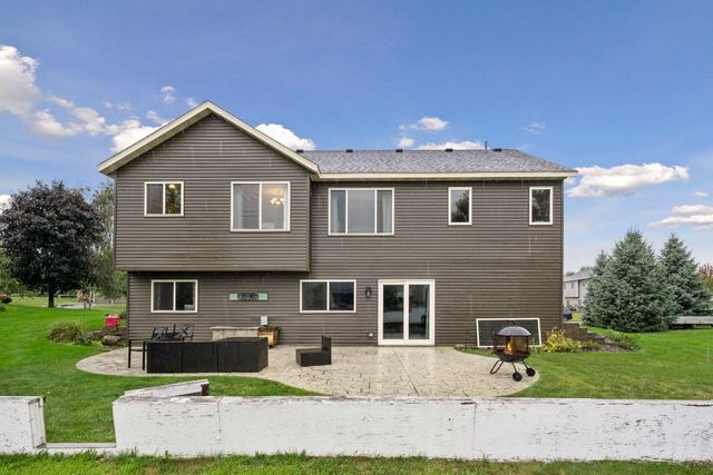 8676 Fairhill Lane, Monticello, MN 55362
