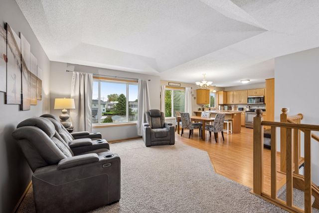 8676 Fairhill Lane, Monticello, MN 55362
