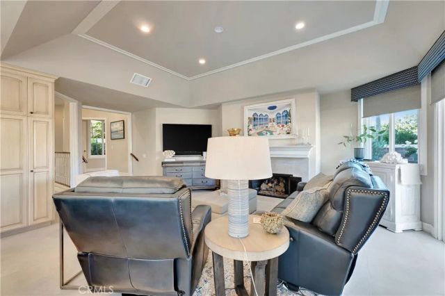 6235 Greenbrier Drive, Huntington Beach, CA 92648