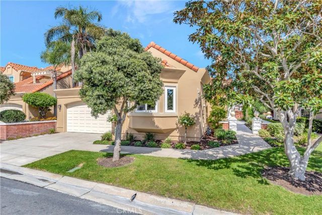 6235 Greenbrier Drive, Huntington Beach, CA 92648