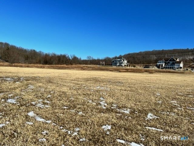 31 Accornero Lane, Glastonbury, CT 06073