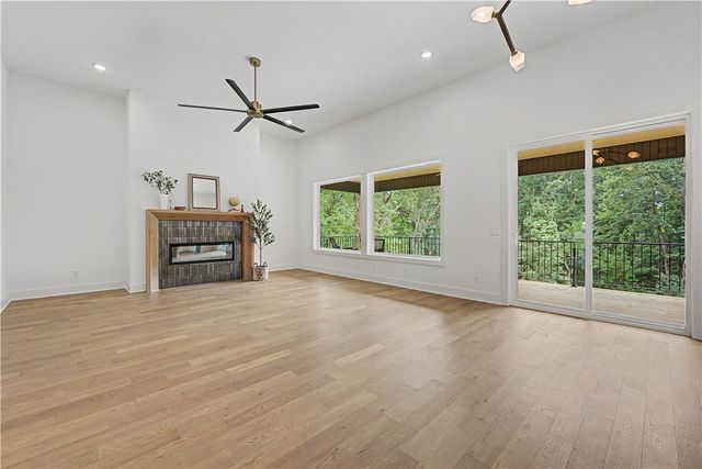 13 Kinloch Drive, Bella Vista, AR 72715