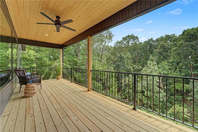 13 Kinloch Drive, Bella Vista, AR 72715