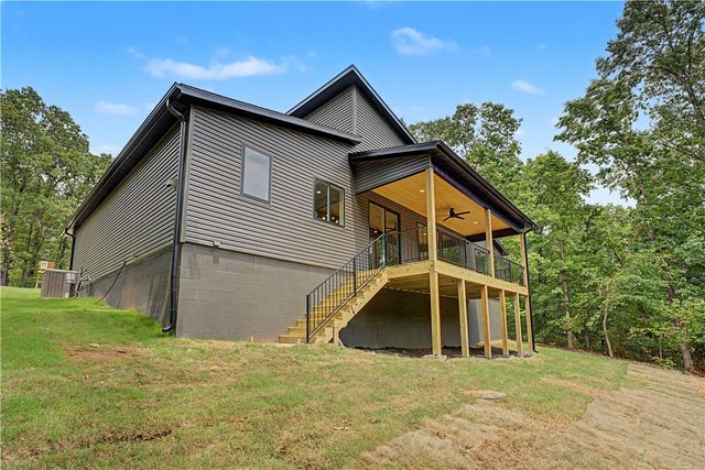 13 Kinloch Drive, Bella Vista, AR 72715