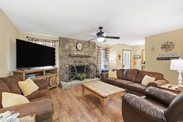 314 Mountain Ranch Drive, Fairfield Bay, AR 72088