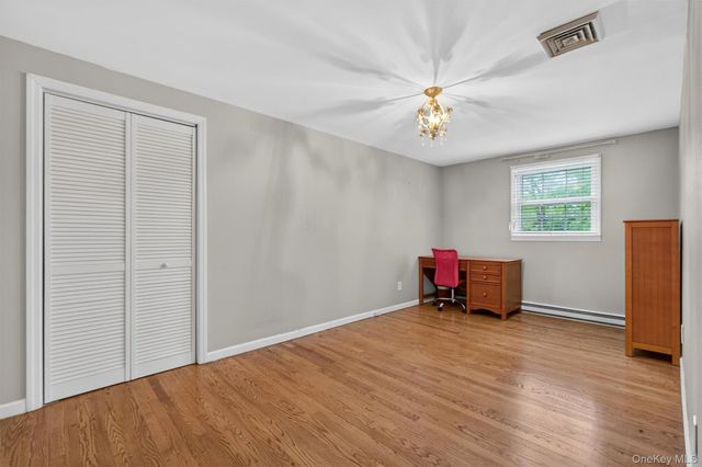23 Cortlandt Manor Road, Katonah, NY 10536
