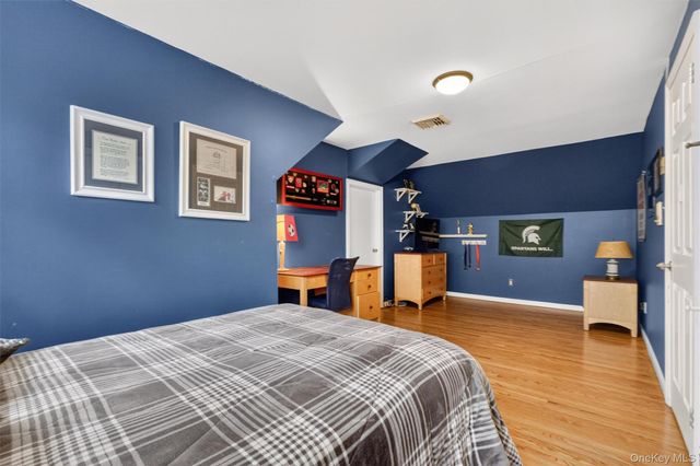 23 Cortlandt Manor Road, Katonah, NY 10536