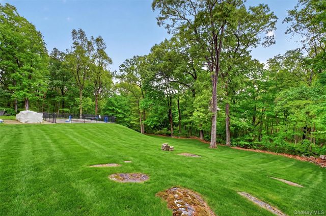 23 Cortlandt Manor Road, Katonah, NY 10536