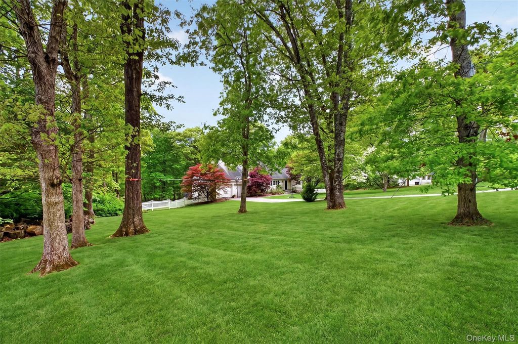 23 Cortlandt Manor Road, Katonah, NY 10536