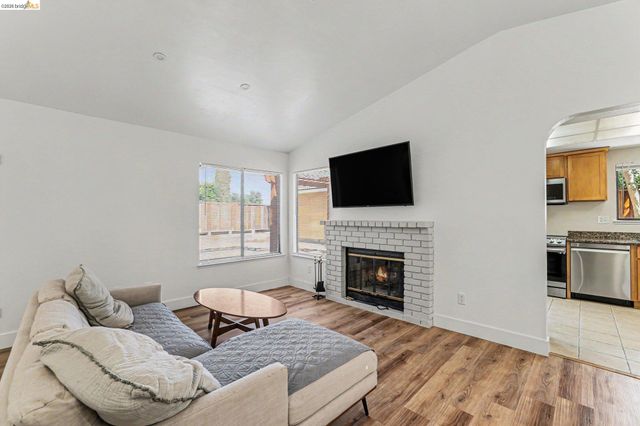4008 Benbow Ct, Antioch, CA 94531
