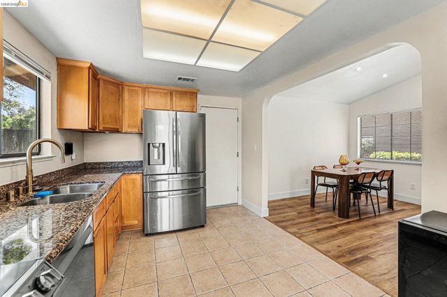 4008 Benbow Ct, Antioch, CA 94531