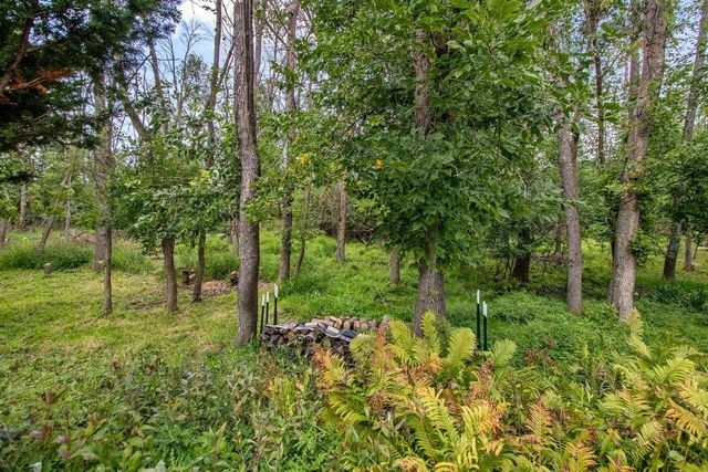 2238 WOODLAWN LANE, Appleton, WI 54914