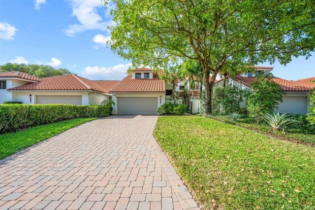 2443 Windsor Way Court, Wellington, FL 33414