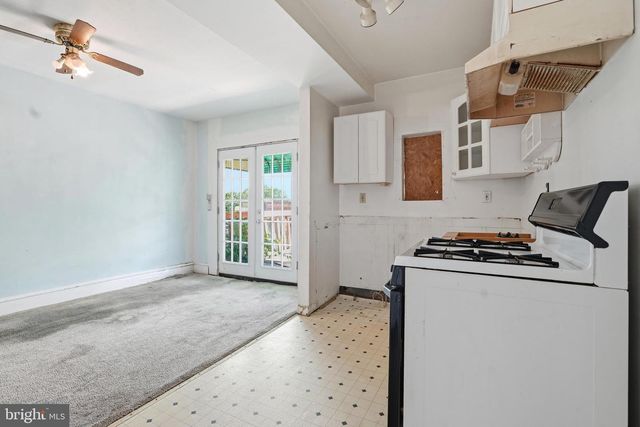 7010 W PASSYUNK AVE, Philadelphia, PA 19142