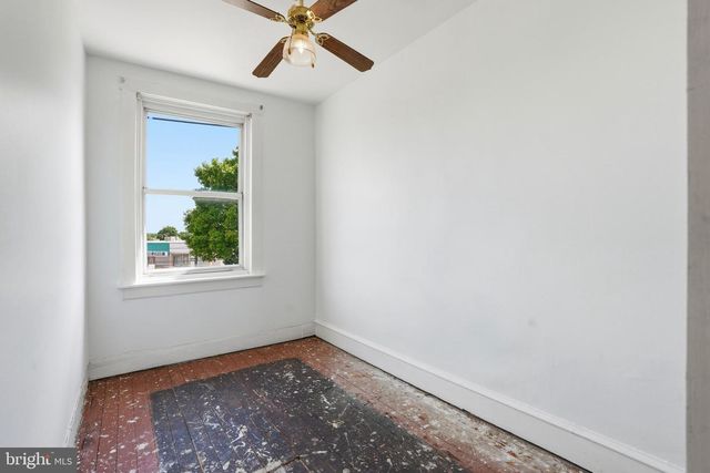 7010 W PASSYUNK AVE, Philadelphia, PA 19142