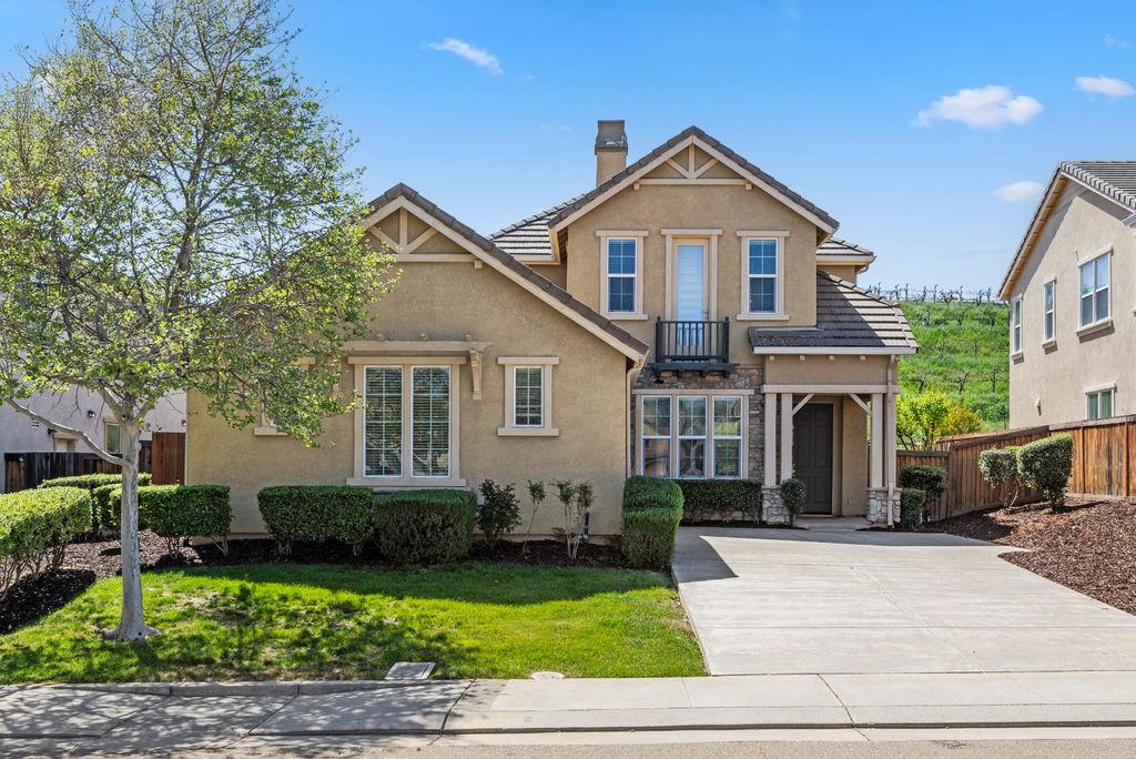 9477 California Oak Cir, Patterson, CA 95363