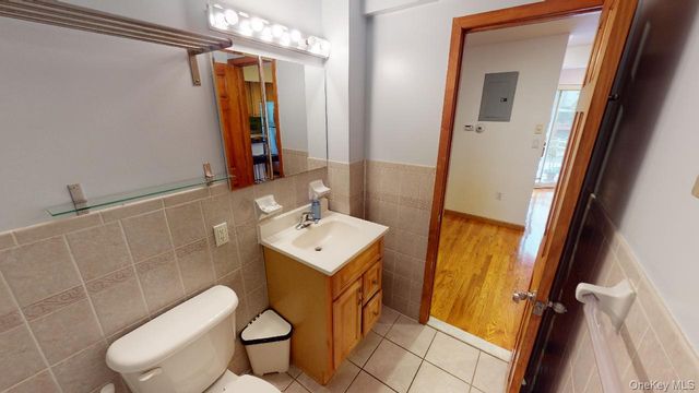 67-08 Exeter Street 2, Forest Hills, NY 11375