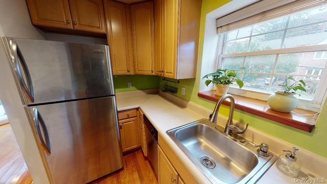 67-08 Exeter Street 2, Forest Hills, NY 11375