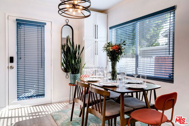 6122 Satsuma Avenue, North Hollywood, CA 91606