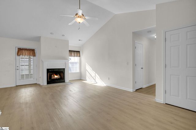 6 Clematis Drive, Taylors, SC 29687