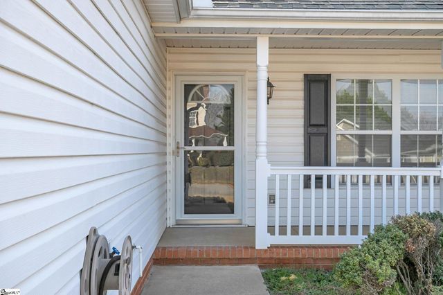 6 Clematis Drive, Taylors, SC 29687