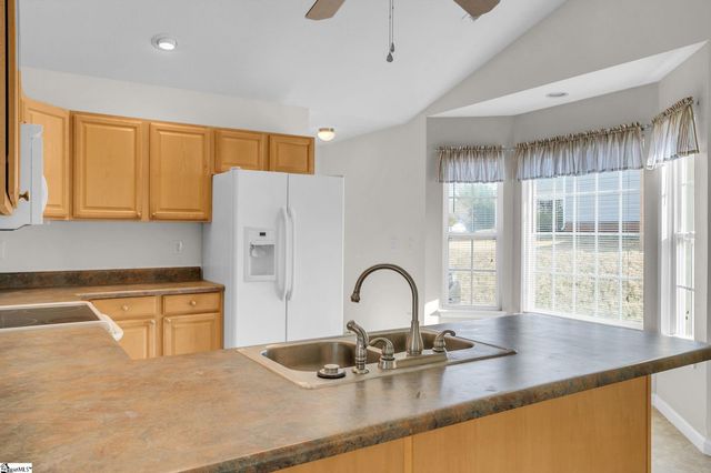 6 Clematis Drive, Taylors, SC 29687