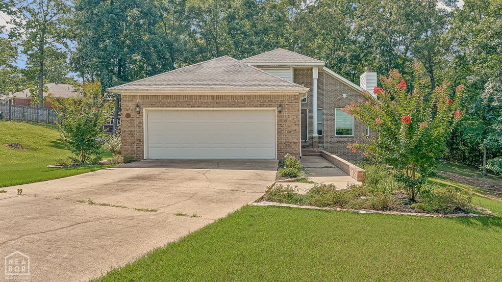 2101 Belleview Cove, Jonesboro, AR 72404