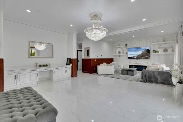 11732 SE 269th Place, Kent, WA 98030