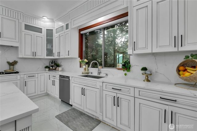 11732 SE 269th Place, Kent, WA 98030