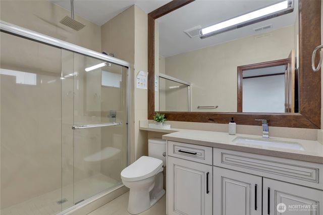 11732 SE 269th Place, Kent, WA 98030