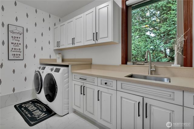 11732 SE 269th Place, Kent, WA 98030