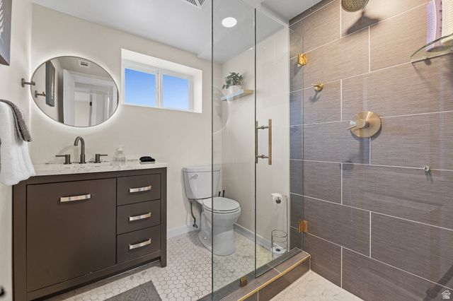 1085 E SEGO LILY DR, Sandy, UT 84094