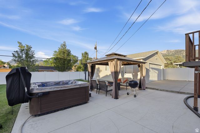 1085 E SEGO LILY DR, Sandy, UT 84094