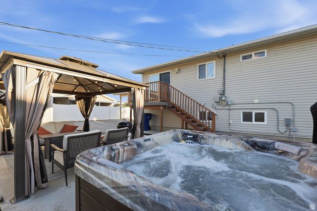 1085 E SEGO LILY DR, Sandy, UT 84094