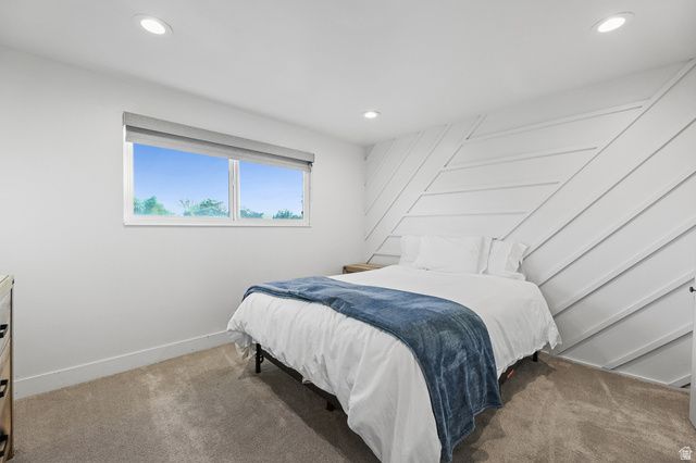 1085 E SEGO LILY DR, Sandy, UT 84094