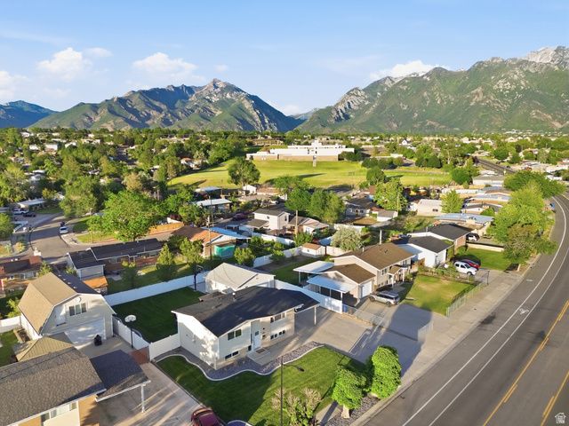 1085 E SEGO LILY DR, Sandy, UT 84094