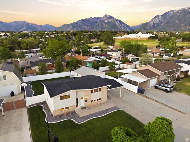 1085 E SEGO LILY DR, Sandy, UT 84094
