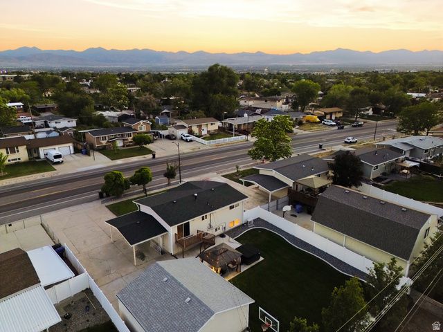 1085 E SEGO LILY DR, Sandy, UT 84094