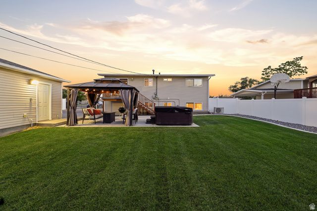 1085 E SEGO LILY DR, Sandy, UT 84094