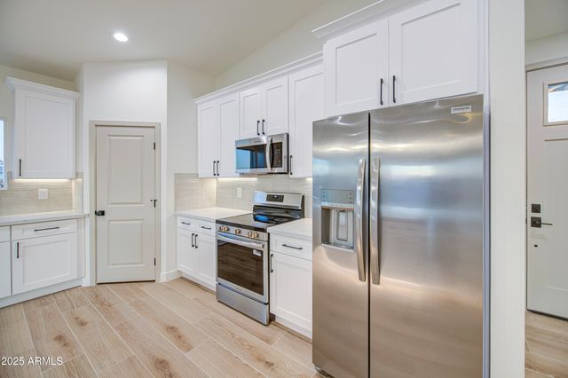 12608 S AIRPORT Road, Buckeye, AZ 85326