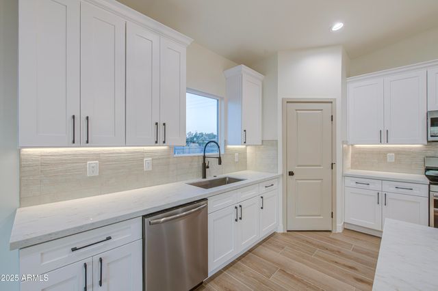 12608 S AIRPORT Road, Buckeye, AZ 85326