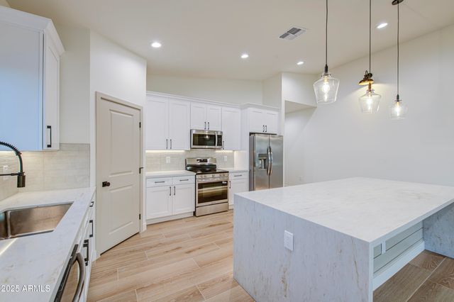 12608 S AIRPORT Road, Buckeye, AZ 85326