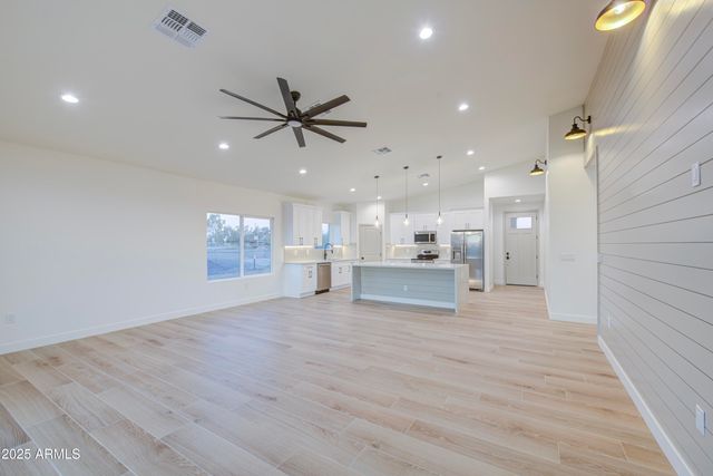 12608 S AIRPORT Road, Buckeye, AZ 85326