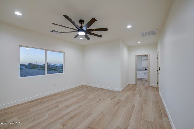 12608 S AIRPORT Road, Buckeye, AZ 85326