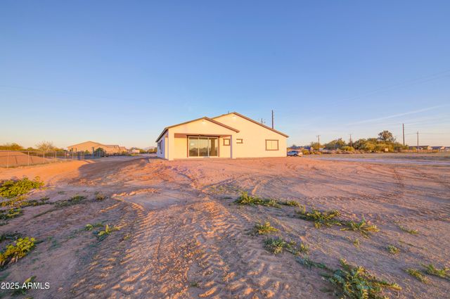 12608 S AIRPORT Road, Buckeye, AZ 85326