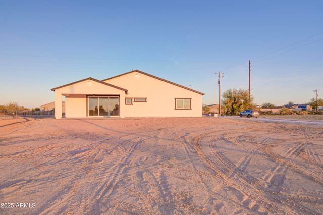 12608 S AIRPORT Road, Buckeye, AZ 85326