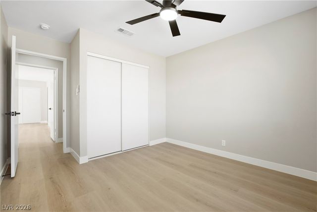 324 Lakehurst Road, Las Vegas, NV 89145