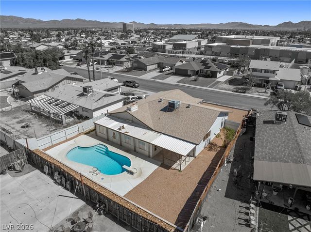 324 Lakehurst Road, Las Vegas, NV 89145