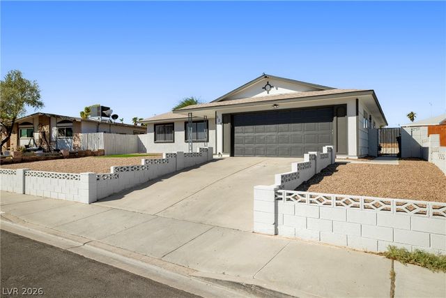 324 Lakehurst Road, Las Vegas, NV 89145
